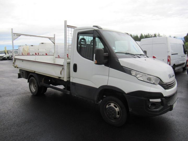 Chasis + carrocería Iveco Daily Volquete trasero 35C14 BENNE  - 2