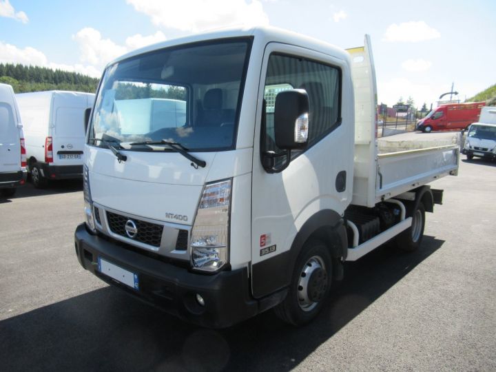 Chasis + carrocería Nissan NT400 Volquete trasero 35.13 BENNE  - 1