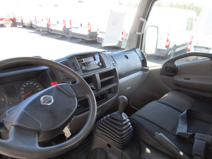 Chasis + carrocería Nissan NT400 Volquete trasero 35.13 BENNE  - 5