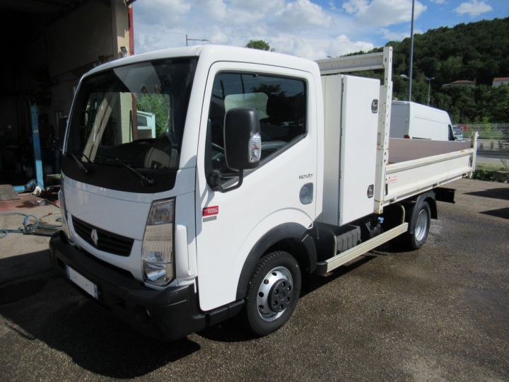 Chasis + carrocería Renault Maxity Volquete trasero 35.13 BENNE + COFFRE  - 1