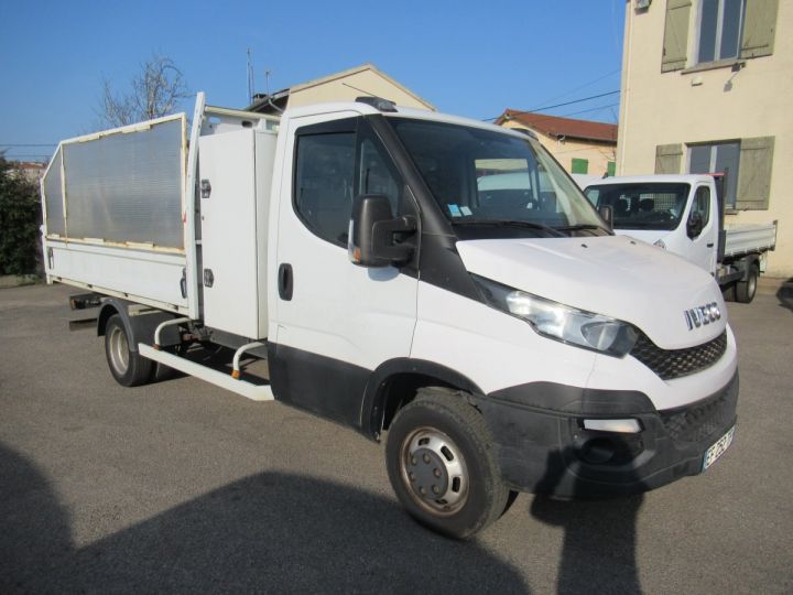 Chassis + carrosserie Iveco Daily Benne arrière 35C13 BENNE + COFFRE  - 1