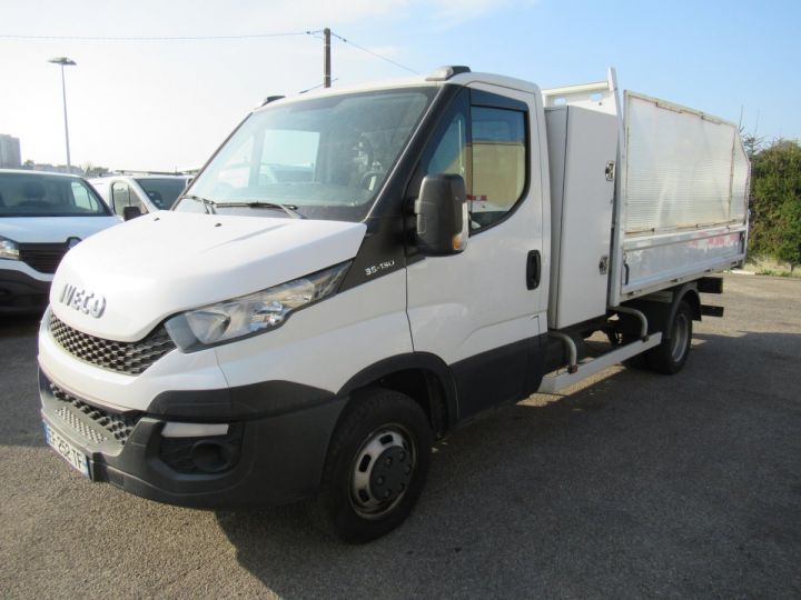 Chassis + carrosserie Iveco Daily Benne arrière 35C13 BENNE + COFFRE  - 2