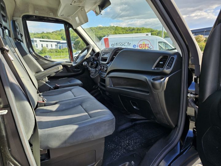 Chassis + carrosserie Iveco Daily Benne arrière 35C13 BENNE COFFRE ENTIEREMENT RECONDITIONNE  NOIR - 3