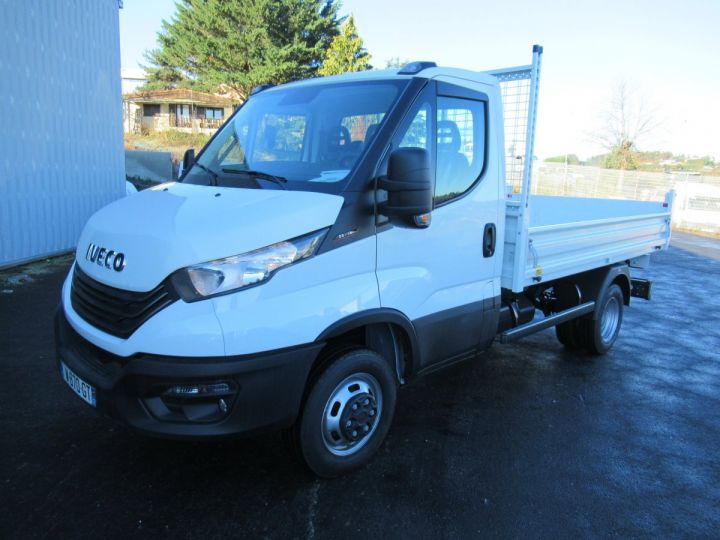 Chassis + carrosserie Iveco Daily Benne arrière 35C18 BENNE  - 1