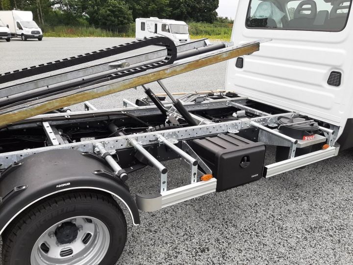 Chassis + carrosserie Iveco Daily Dépanneuse 35C18H DEPANNEUSE 3T5 MOTEUR 3.0L 180CV BV6  VL ROUES JUMELEES BLANC  - 8