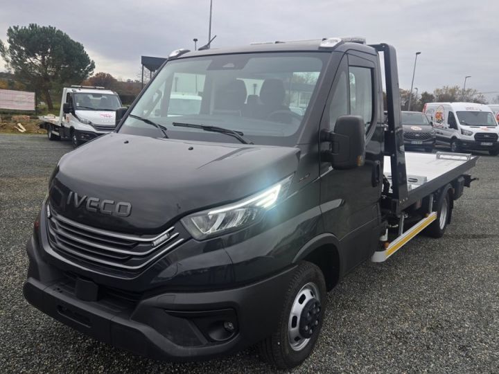 Chassis + carrosserie Iveco Daily Dépanneuse 35C18H DEPANNEUSE 3T5 MOTEUR 3.0L 180CV BV6  VL ROUES JUMELEES BLANC  - 12