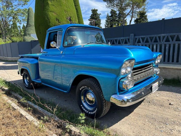 Chevrolet Apache V8 Bleu - 4