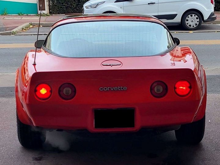 Chevrolet Corvette C3 rouge - 6