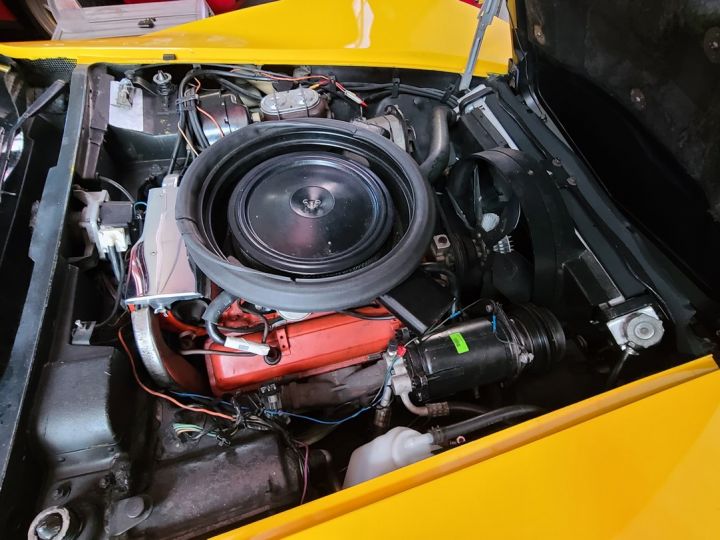 Chevrolet Corvette C3 Cabriolet V8 Jaune - 29