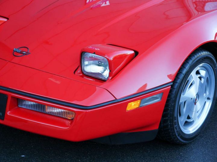 Chevrolet Corvette C4 Cabriolet Belgium Car Rouge - 31