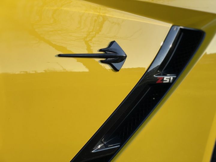 Chevrolet Corvette C7 C7 TARGA 6.2 V8 STINGRAY 3LT MT7 pack z51 jaune racing - 8