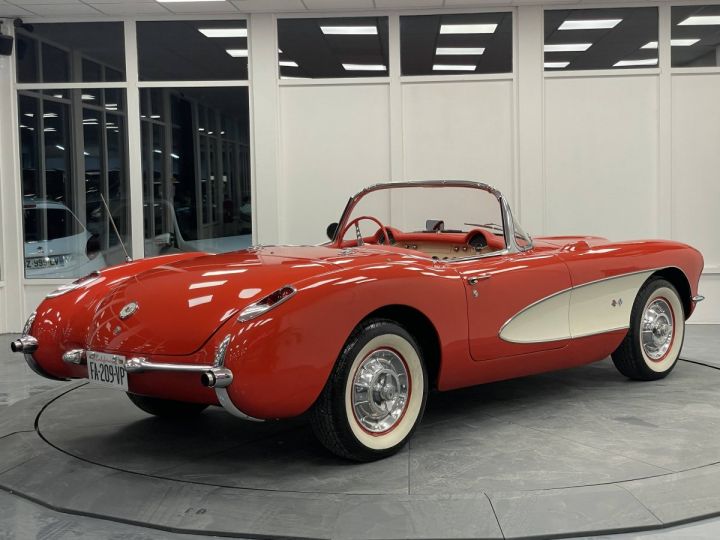 Chevrolet Corvette Cabriolet C1 ROUGE - 5