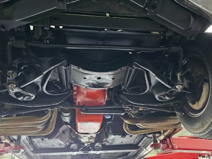 Chevrolet Corvette Coupé L68 V8 427 Turbo Jet Silverstone Silver - 36