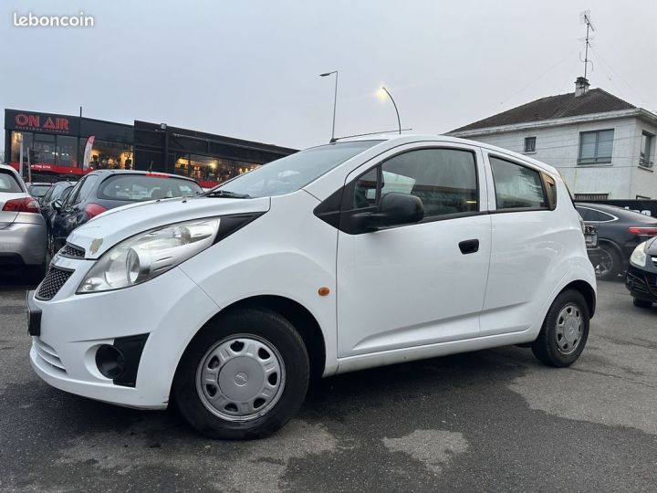 Chevrolet Spark 1.0 16V SPARK+ GPLI 5P Blanc - 7