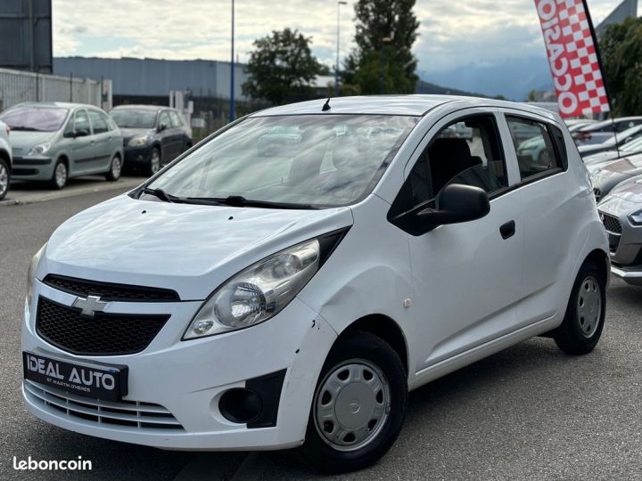 Chevrolet Spark 1.0 Ess 68ch 5P Crit'Air 1 Blanc - 5