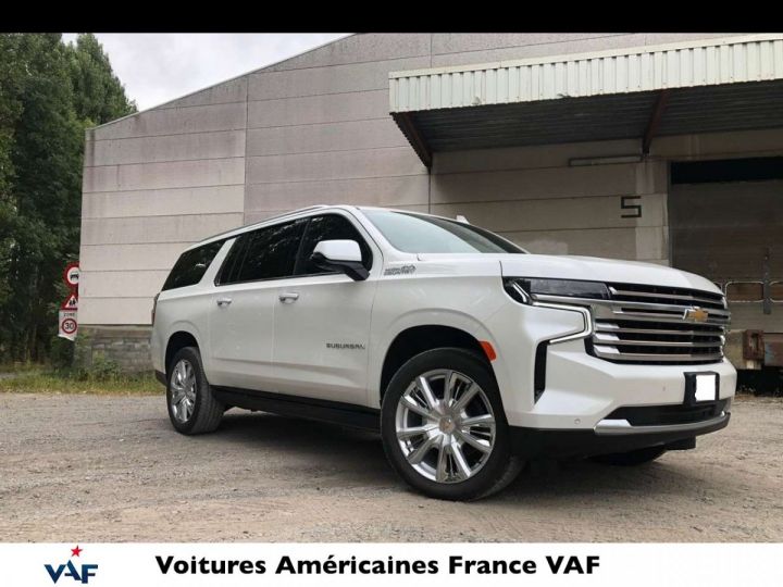 Chevrolet Suburban 2021 HIGH COUNTRY V8/CTTE FOURGON/PAS D'ECOTAXE/PAS DE TVS/ TVA RECUPERABLE White Iridescent Pearl Tricoat Vendu - 5