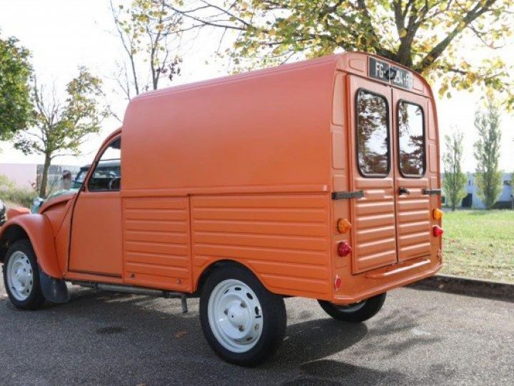 Citroen 2CV 2 CV FOURGONNETTE     Essence ORANGE - 22