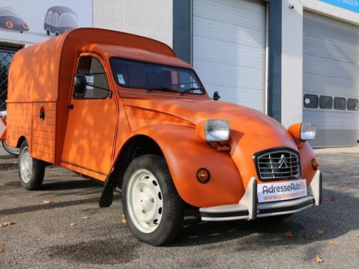 Citroen 2CV 2 CV FOURGONNETTE     Essence ORANGE - 36