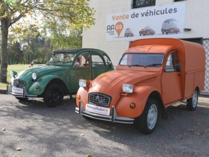 Citroen 2CV 2 CV FOURGONNETTE     Essence ORANGE - 44