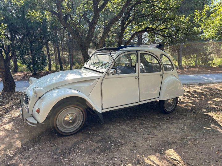 Citroen 2CV 2CV6 Spécial Blanche - 4