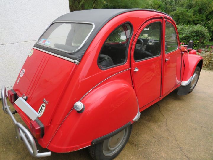 Citroen 2CV 4 Rouge - 5