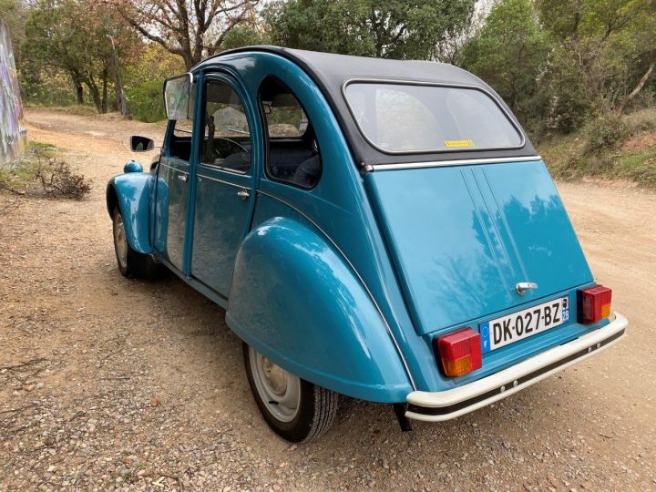 Citroen 2CV 6 Bleu - 11