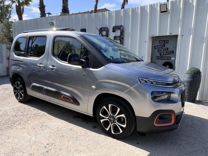 Citroen Berlingo 1.2 PureTech 12V - 110 S&S 7pl III COMBI M Shine PHASE 1 Gris métallisé - 1