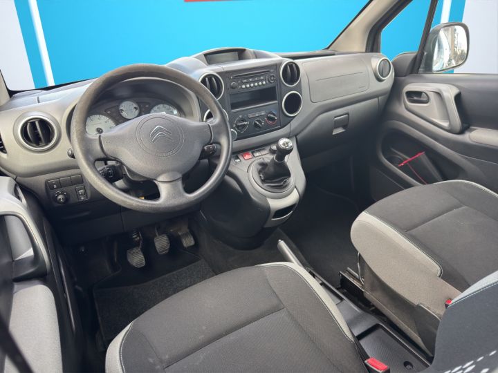 Citroen Berlingo 1.6 BLUE HDI FEEL distri ok/révision ok/4 p,eus neufs Bleu - 10