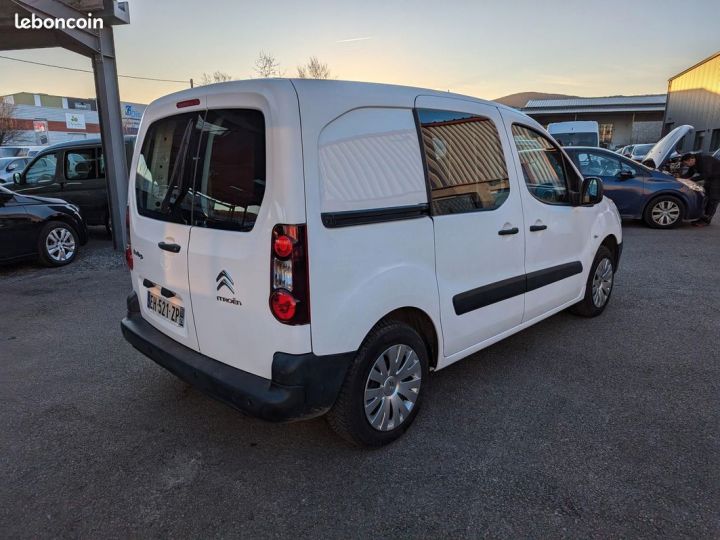 Citroen Berlingo 1.6 hdi 100 business, 57000 KM, vitré Blanc - 2