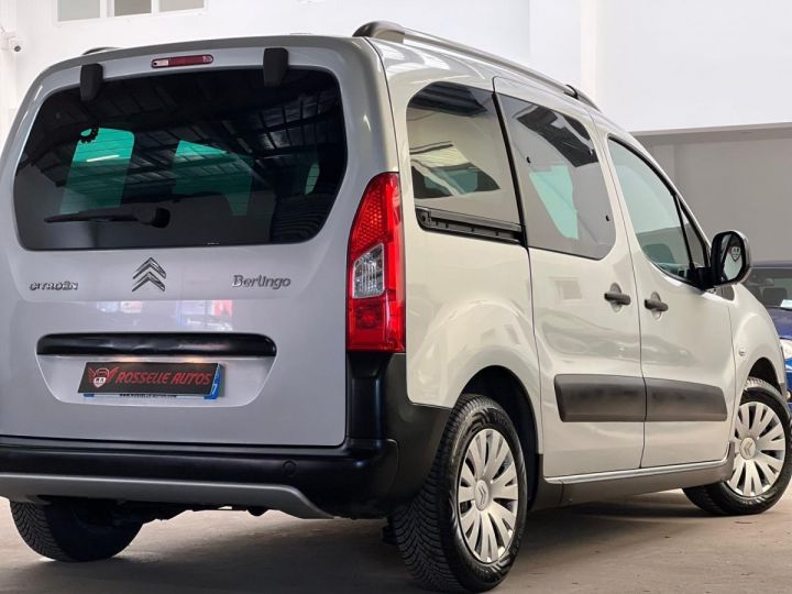 Citroen Berlingo 1.6 HDI 115CH XTR Gris Foncé Métallisé - 17