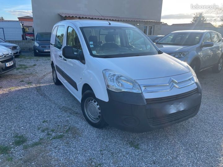 Citroen Berlingo 1.6 hdi 90 cv 3 places ct ok Blanc - 2