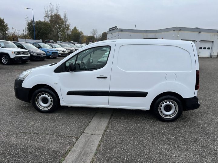 Citroen Berlingo Citroën 1.6 BlueHDi 100ch 1erMain 3Places Clim Régulateur Attelage TVA20% 8,250Euro H.T BLANC - 9