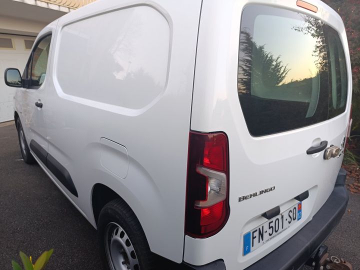 Citroen Berlingo Citroën 1000kg130 CH EAT8 moteur neuf BLANC - 3