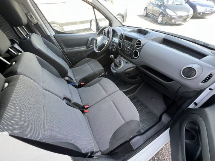 Citroen Berlingo Citroën II 1.6 BlueHDi 75ch 3Places Clim Régulateur 8250€ H.T. TVA20% BLANC - 10