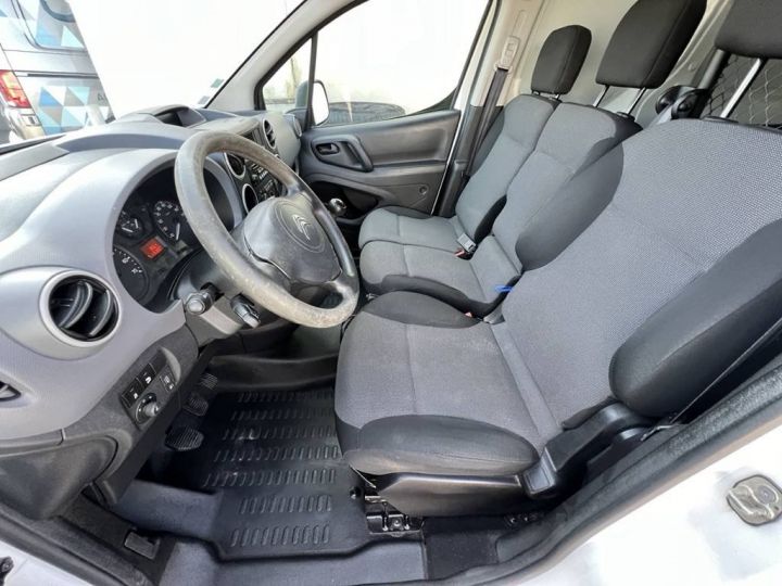 Citroen Berlingo Citroën II 1.6 BlueHDi 75ch 3Places Clim Régulateur 8250€ H.T. TVA20% BLANC - 14