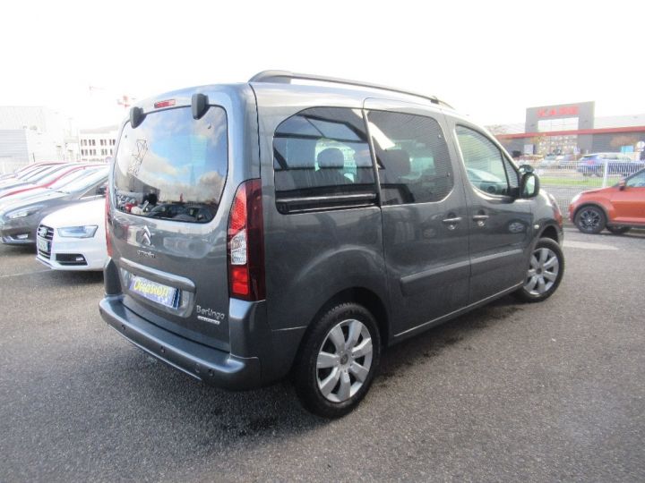 Citroen Berlingo MULTISPACE 1.2 essence 110 cv  Gris Foncé - 4