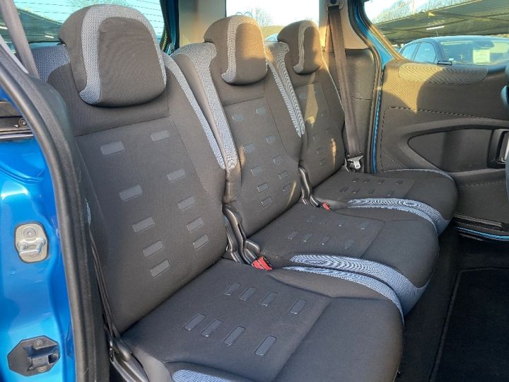 Citroen Berlingo MULTISPACE HDi 115 Exclusive Bleu - 4