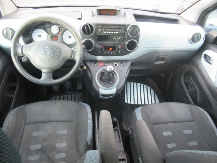 Citroen Berlingo MULTISPACE HDi 90 XTR Blanc - 9