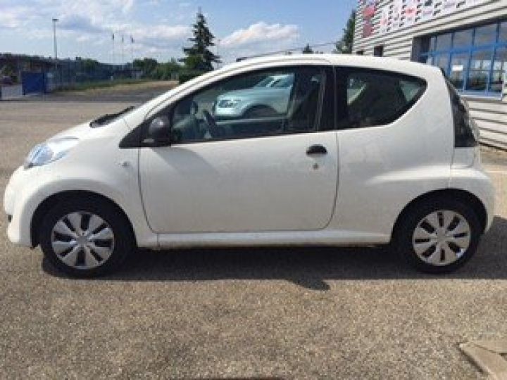 Citroen C1 68 CV VTI AIRPLAY     Essence BLANC - 4