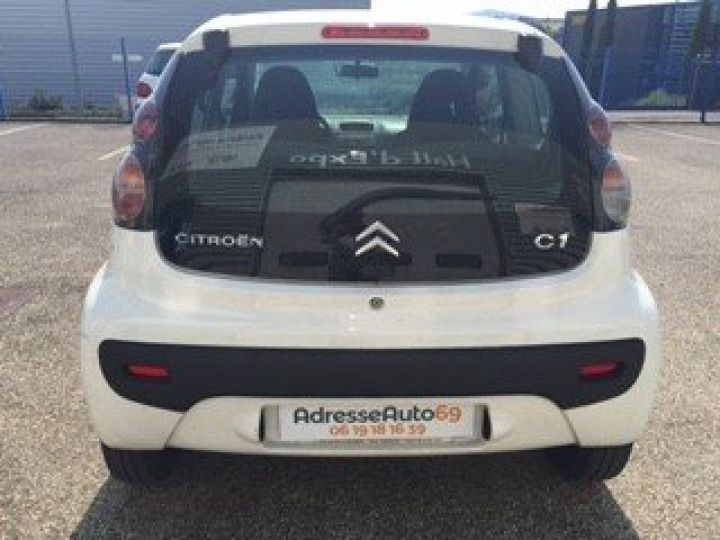 Citroen C1 68 CV VTI AIRPLAY     Essence BLANC - 9