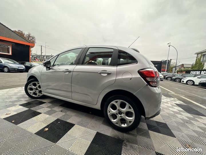 Citroen C3 1.4 HDI70 COLLECTION II Gris - 2