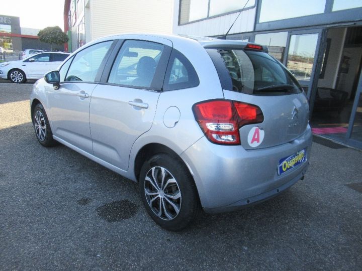 Citroen C3 1.4i 75cv/CLIM/REGULATEUR Gris Clair - 6