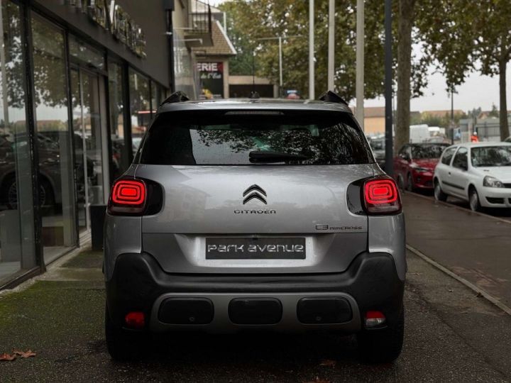 Citroen C3 Aircross BLUEHDI 110CH S&S FEEL PACK Gris - 9