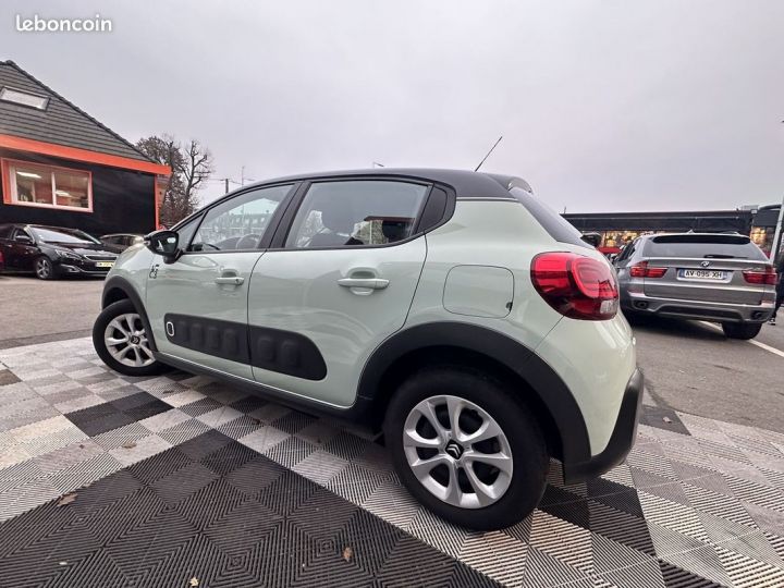 Citroen C3 PURETECH 82CH GRAPHIC S&S E6.D Vert - 2