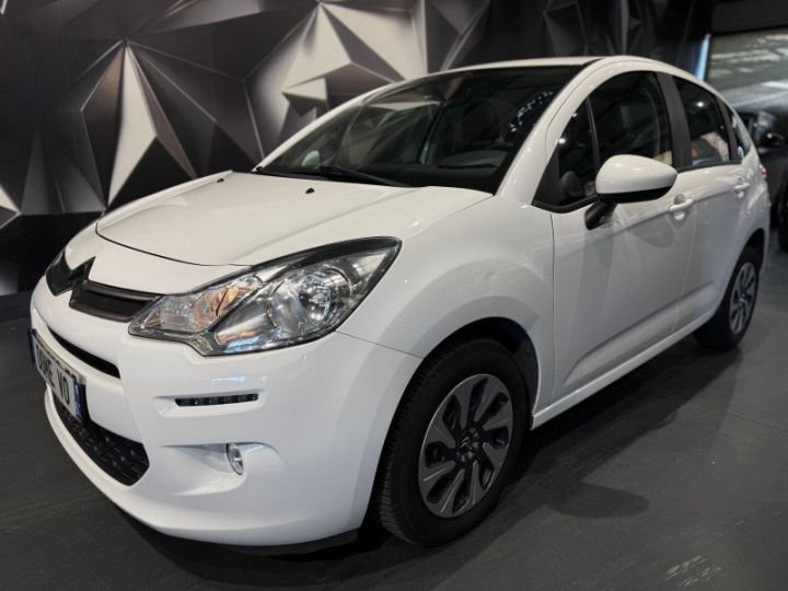 Citroen C3 STE 1.6 BLUEHDI 75 ATTRACTION Blanc - 1