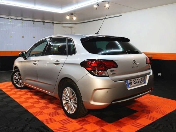 Citroen C4 1.6 E-HDI 115 FAP MILLENIUM II ETG6 Gris C - 3