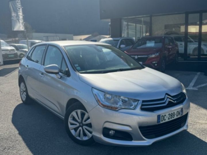 Citroen C4 1.6 EHDI 115 CV CONFORT Gris - 1