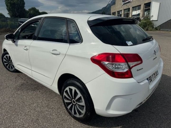 Citroen C4 1.6 HDI 90 FAP CONFORT Blanc - 3