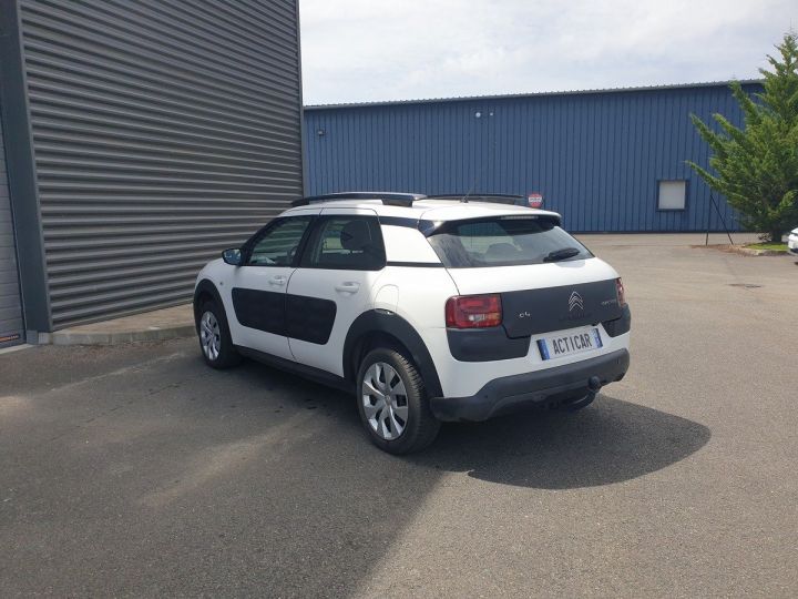 Citroen C4 Cactus 1.6 bluehdi 100 feels Blanc Occasion - 23