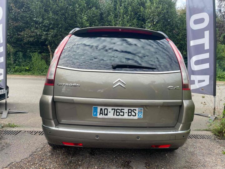 Citroen C4 Grand Picasso I 1.6 HDi 1560cm3 109cv Brun Laqué - 13